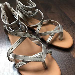 💙 4/$14 Maurice’s Size 7 Women’s Sandals